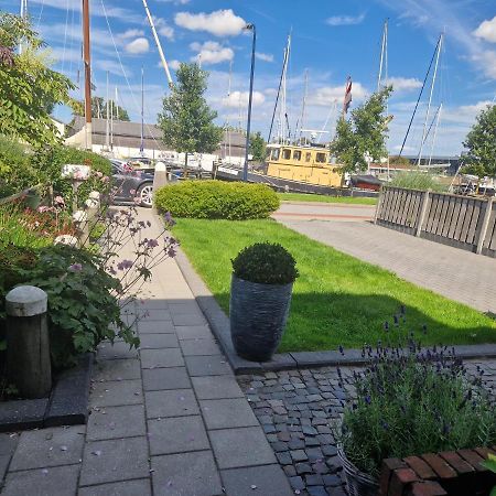 Sfeervol Huis Nabij Het Centrum Van Харлинген Екстериор снимка